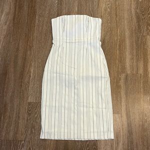 EXPRESS Stretch Black and White Strapless Midi Dress